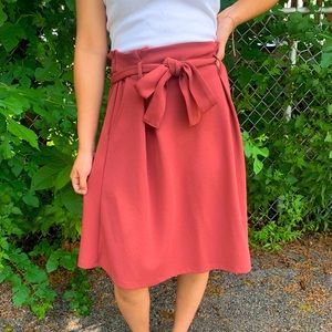 Pink/red Midi skirt with belt